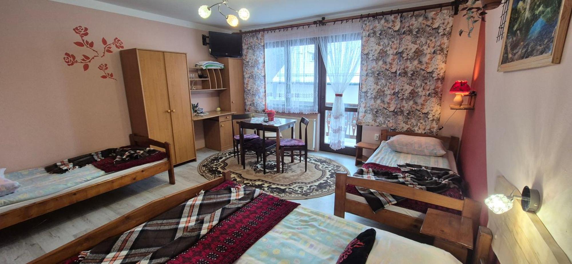 Gospodarstwo Agroturystyczne U Ani Krosnica  Luaran gambar