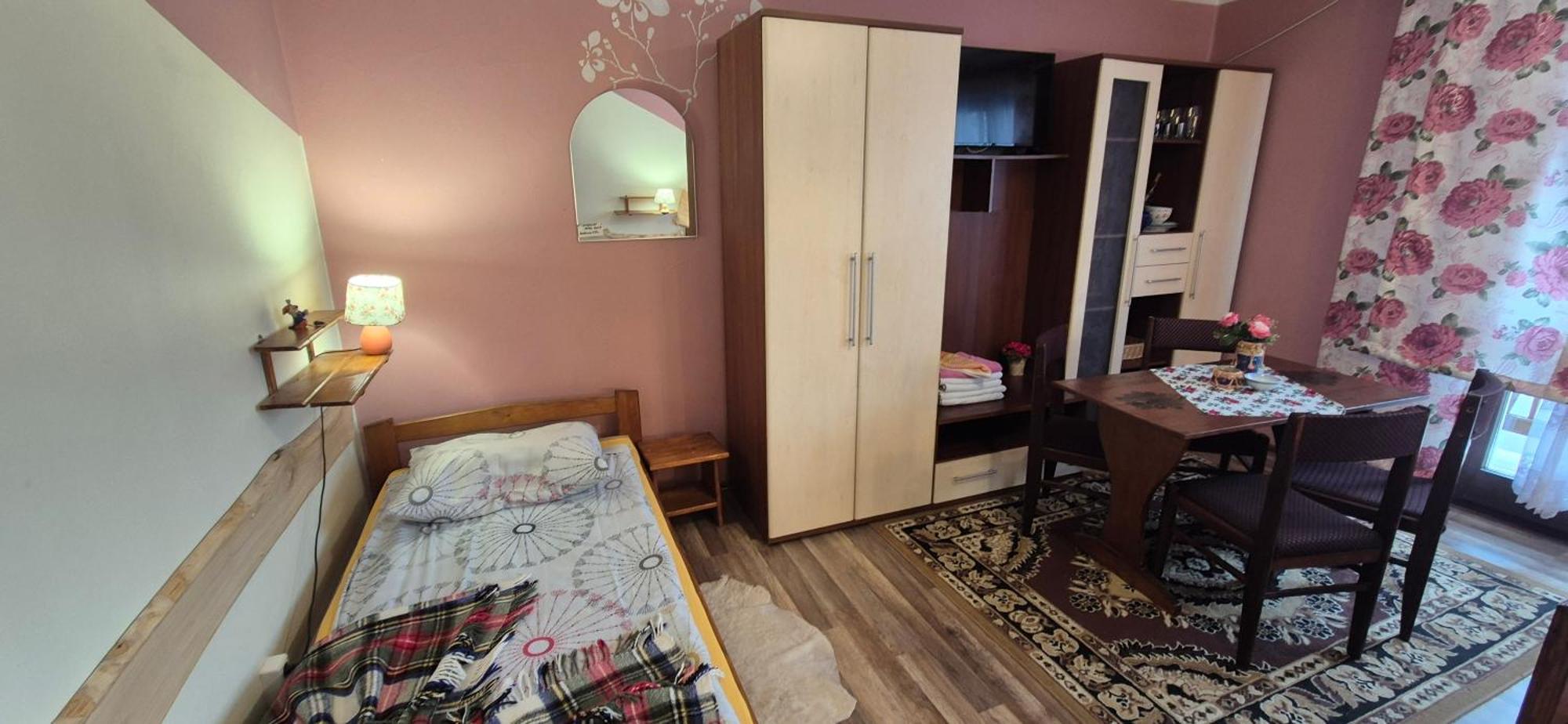 Gospodarstwo Agroturystyczne U Ani Krosnica  Luaran gambar