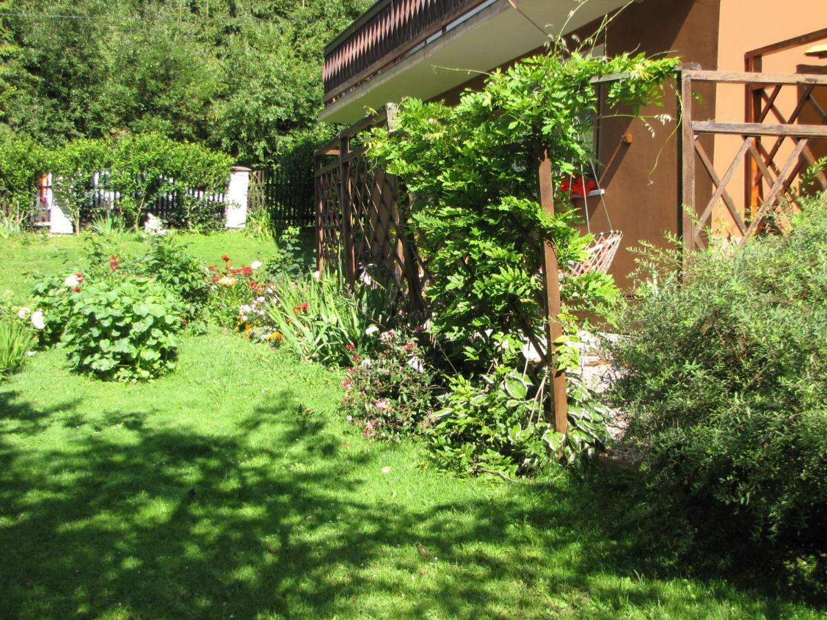 Gospodarstwo Agroturystyczne U Ani Krosnica  Luaran gambar